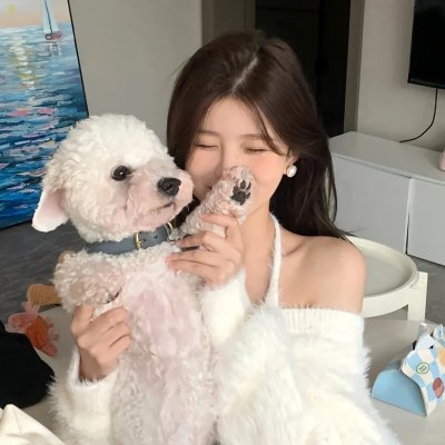 与君白首此人间